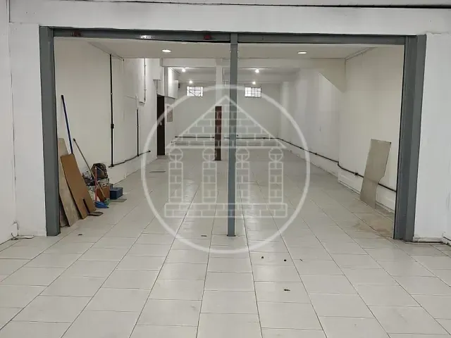 Ponto para alugar, no bairro Parque América em São Paulo