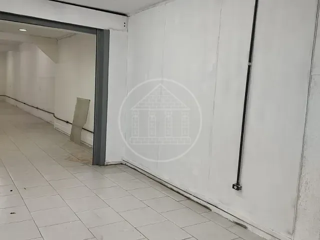 Ponto para alugar, no bairro Parque América em São Paulo