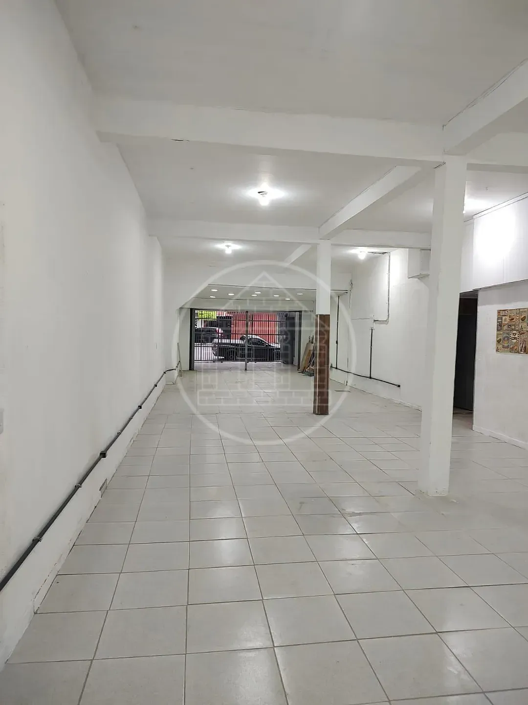Loja-Salão, 150 m² - Foto 1