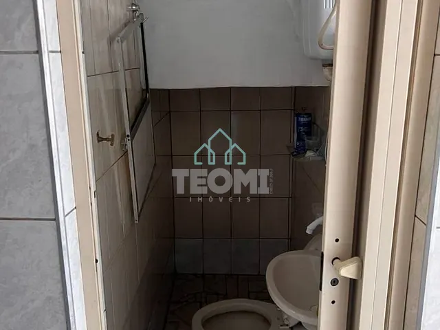 Ponto com 45m², para alugar, no bairro Centro em Taubaté
