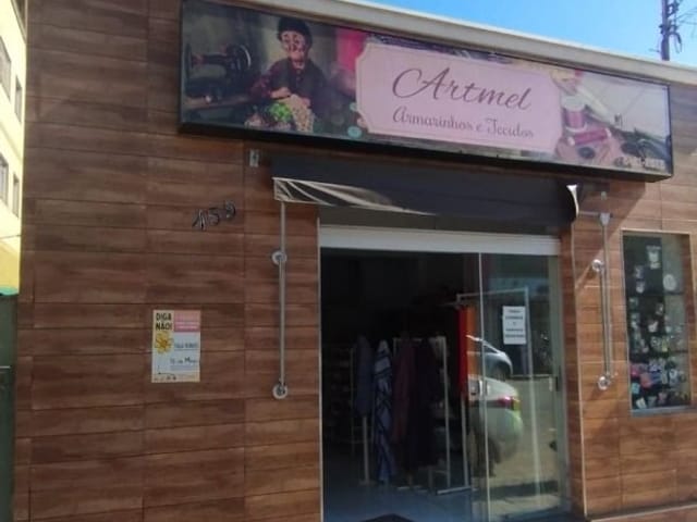 Ponto com 369m², à venda, no bairro Centro em Cambuí