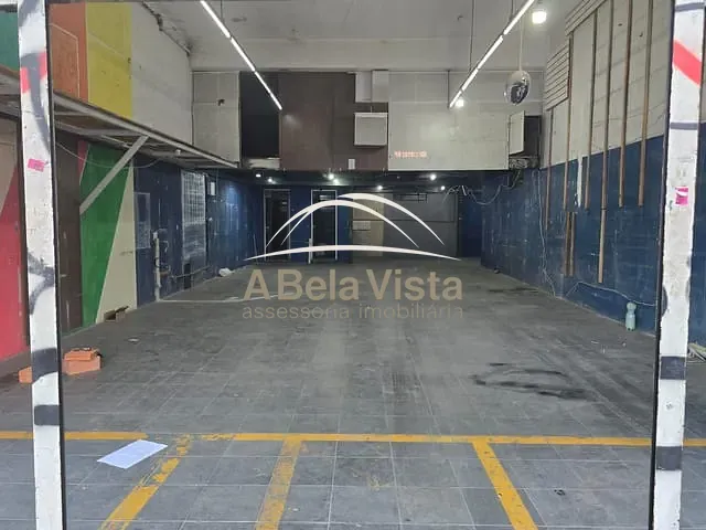 Ponto com 350m², para alugar, no bairro Santo Antônio em Osasco