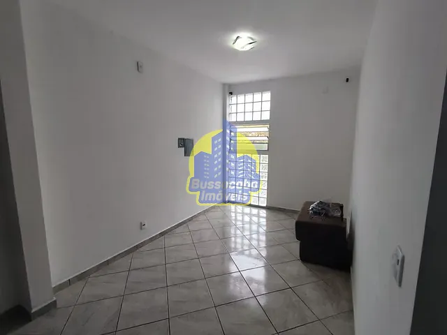 Ponto com 413m², à venda, no bairro km 18 em Osasco