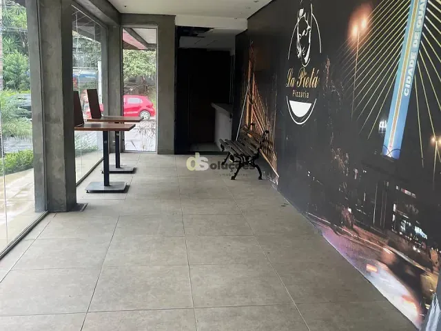 Ponto para alugar, no bairro Jardim Vila Galvão em Guarulhos