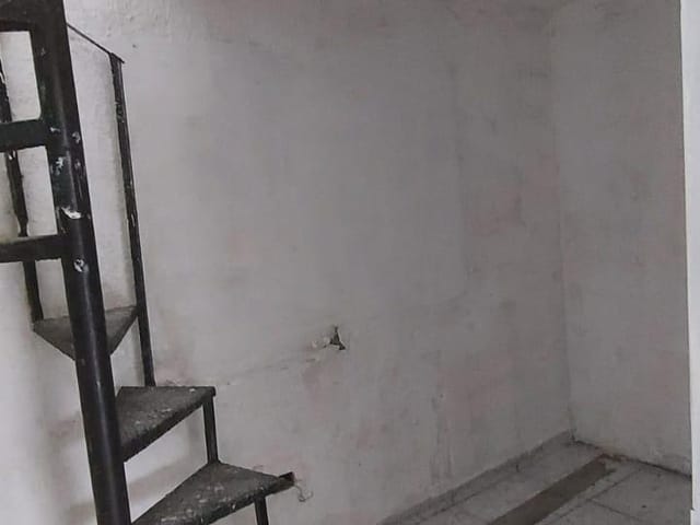 Ponto para alugar, no bairro Sítio do Piqueri em São Paulo