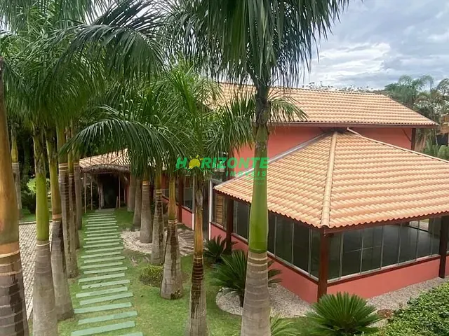Ponto com 3000m², à venda, no bairro Chácaras São José em São José dos Campos