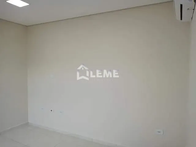 Ponto com 250m², à venda, no bairro Centro em Vargem Grande do Sul