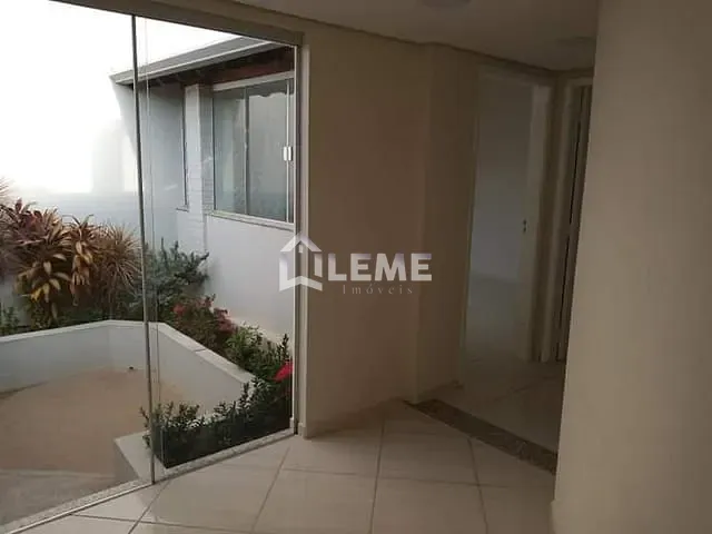 Ponto com 250m², à venda, no bairro Centro em Vargem Grande do Sul