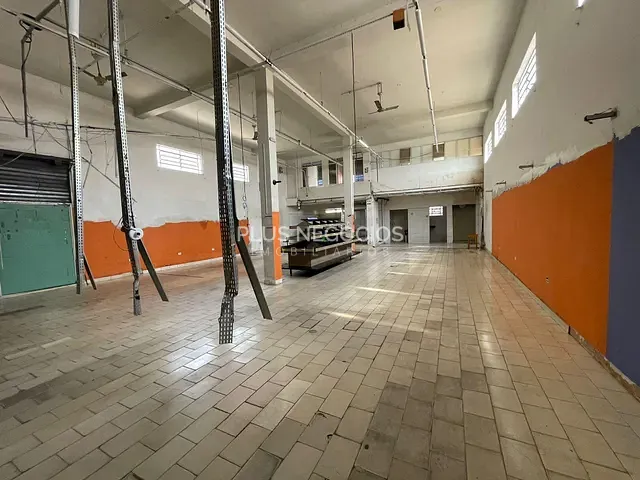 Ponto com 260m², para alugar, no bairro Jardim Itanguá em Sorocaba