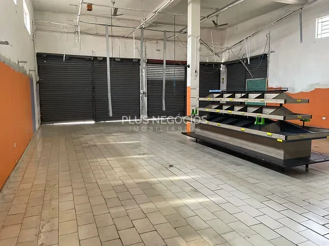 Ponto com 260m², para alugar, no bairro Jardim Itanguá em Sorocaba