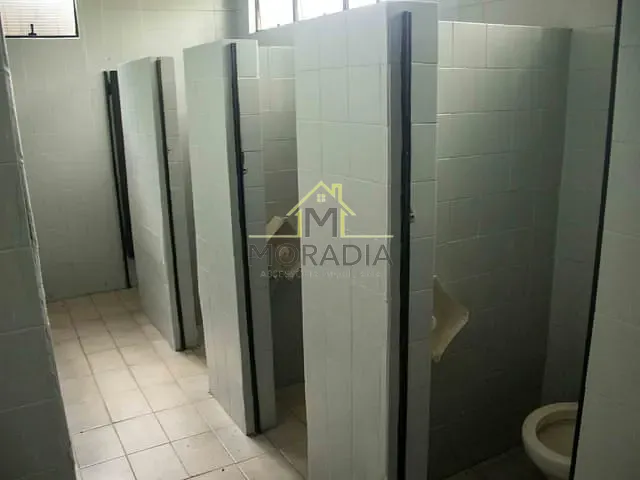 Ponto com 700m², para alugar, no bairro Centro em Guaxupé