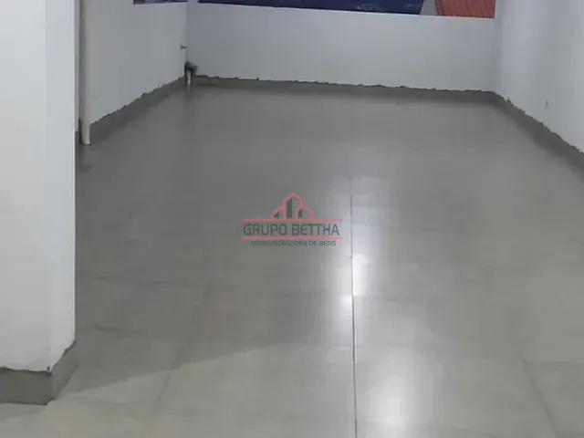 Ponto com 125m², para alugar, no bairro Jardim Graziela em Barueri
