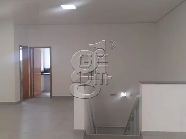 Ponto com 850m², para alugar, no bairro Dom Bosco em Londrina