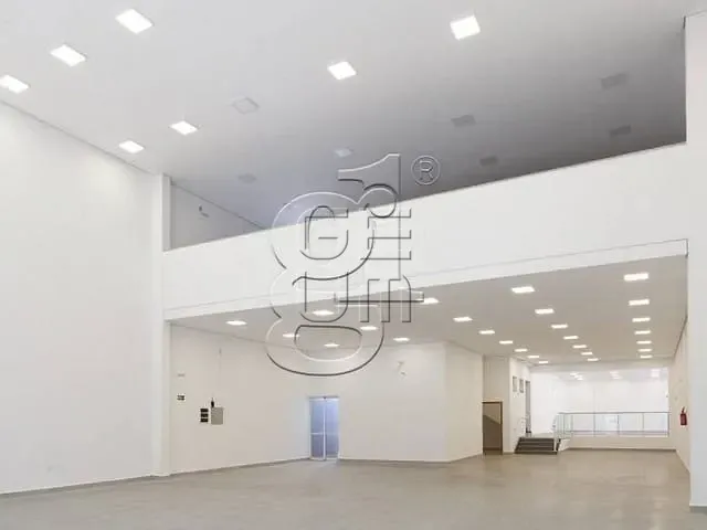 Ponto com 850m², para alugar, no bairro Dom Bosco em Londrina