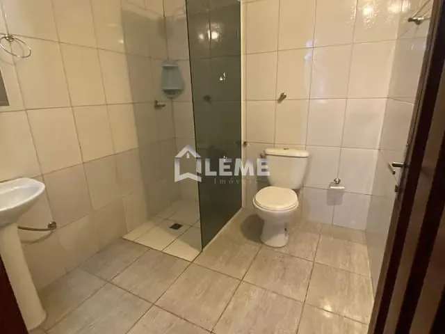 Ponto 1 quarto e 1 banheiro, para alugar, no bairro Jardim Santa Cecília em Mococa