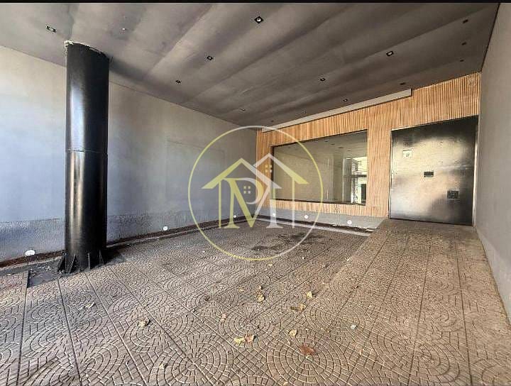 Loja-Salão para alugar, 240m² - Foto 1
