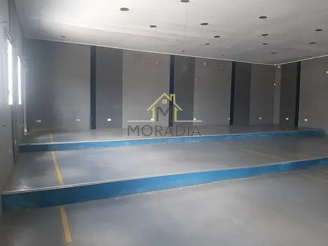 Ponto com 407m², para alugar, no bairro Centro em Guaxupé
