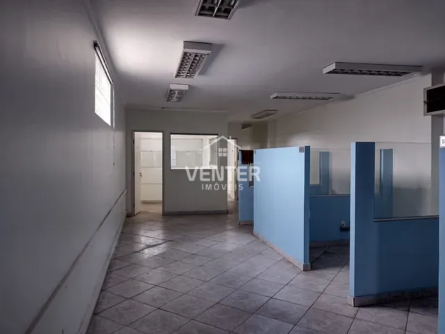 Ponto com 160m², para alugar, no bairro Centro em Taubaté