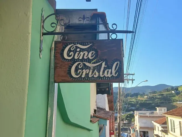 Ponto com 337m², para alugar, no bairro Centro em Piracaia