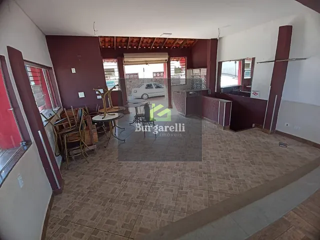 Ponto para alugar, no bairro Olaria em Lavras