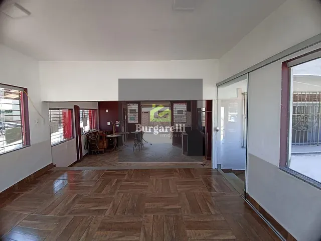 Ponto para alugar, no bairro Olaria em Lavras