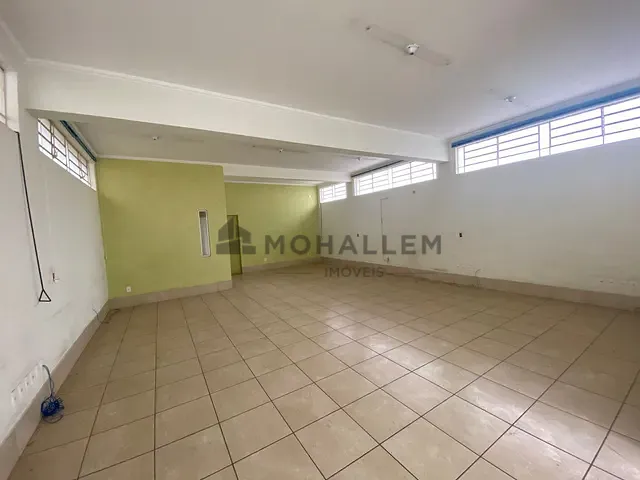 Ponto com 222m², à venda, no bairro Centro em Itajubá