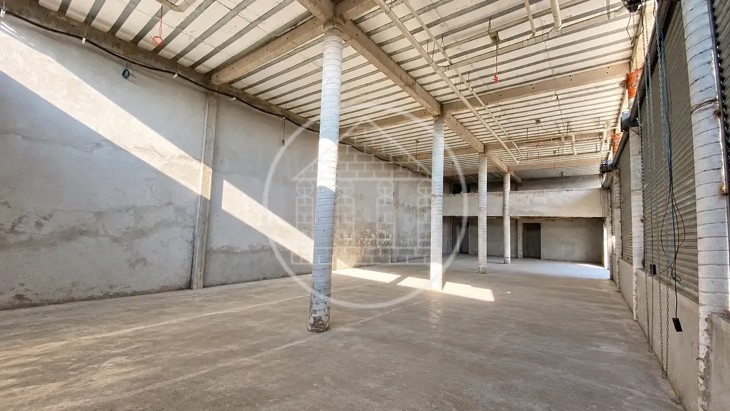 Loja-Salão, 250 m² - Foto 2
