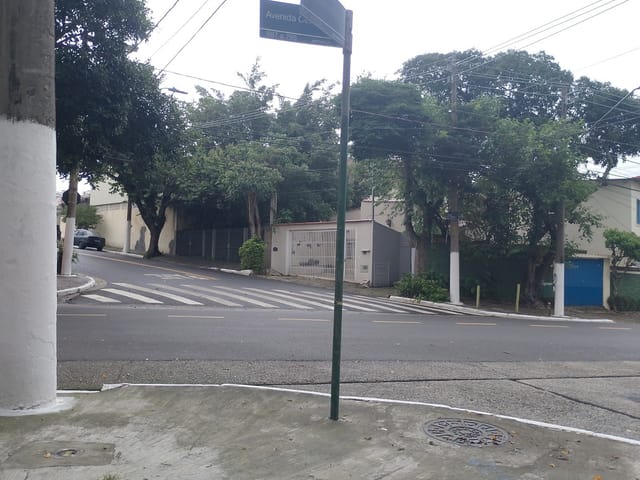 Ponto com 120m², para alugar, no bairro Planalto Paulista em São Paulo