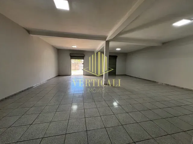 Ponto com 408m², à venda, no bairro Dom Aquino em Cuiabá