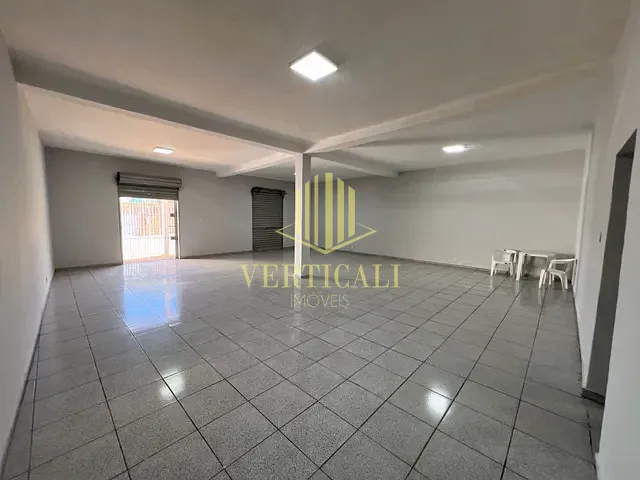 Ponto com 408m², à venda, no bairro Dom Aquino em Cuiabá