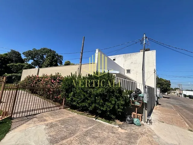 Ponto com 408m², à venda, no bairro Dom Aquino em Cuiabá
