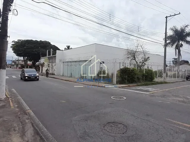 Ponto com 500m², para alugar, no bairro Loteamento João Tamborindeguy Fernandes em Pindamonhangaba