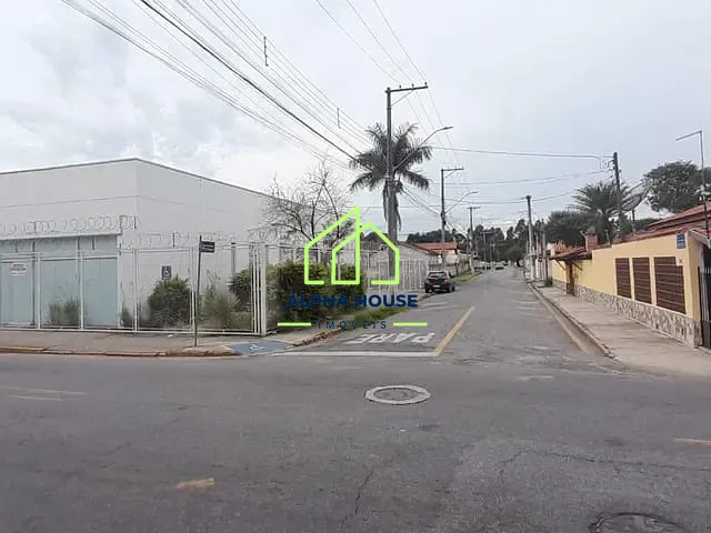 Ponto com 500m², para alugar, no bairro Loteamento João Tamborindeguy Fernandes em Pindamonhangaba