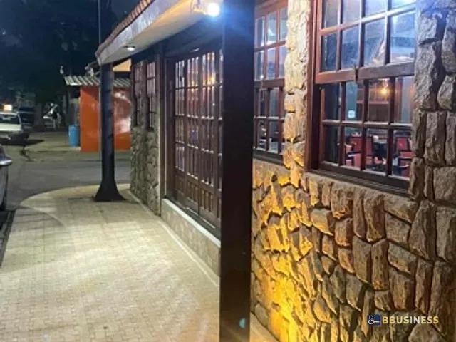 Ponto com 400m², para alugar, no bairro Centro em Campos dos Goytacazes