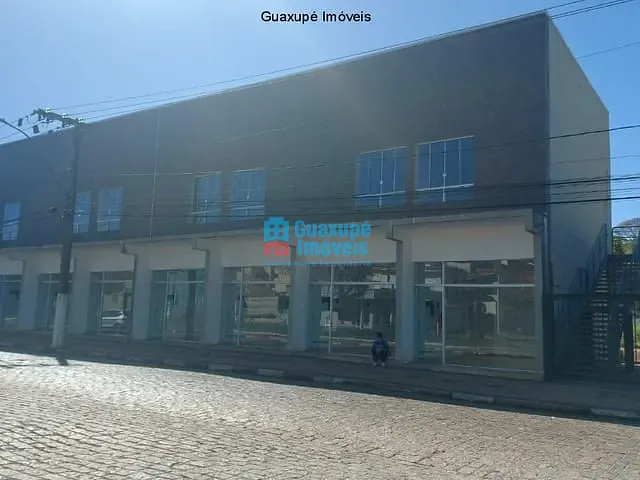 Ponto com 185m², para alugar, no bairro Centro em Guaxupé