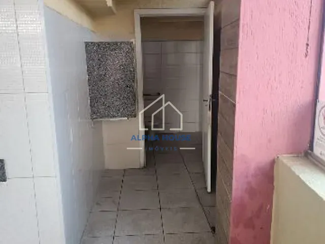 Ponto com 559m², para alugar, no bairro Centro em Pindamonhangaba
