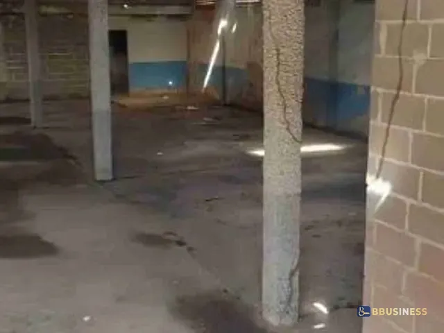 Ponto com 390m², à venda, no bairro Parque Jóquei Club em Campos dos Goytacazes