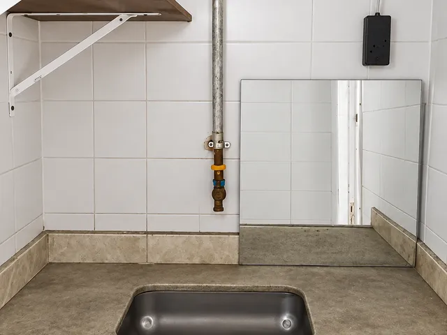 Ponto para alugar, no bairro Vila Constança em São Paulo