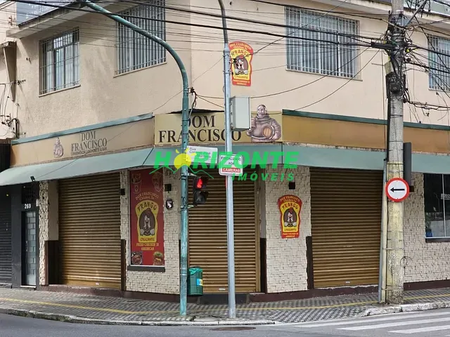 Ponto com 160m², para alugar, no bairro Centro em São José dos Campos