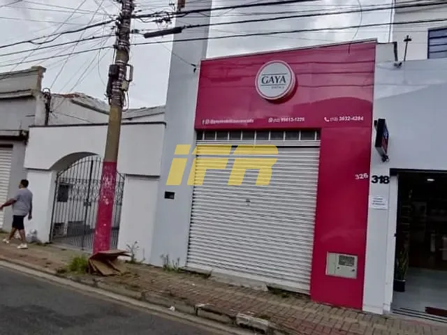 Ponto com 150m², à venda ou para alugar, no bairro Centro em Taubaté