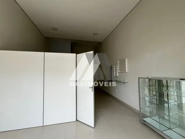 Ponto para alugar, no bairro Vila Magnólia em Araçuaí