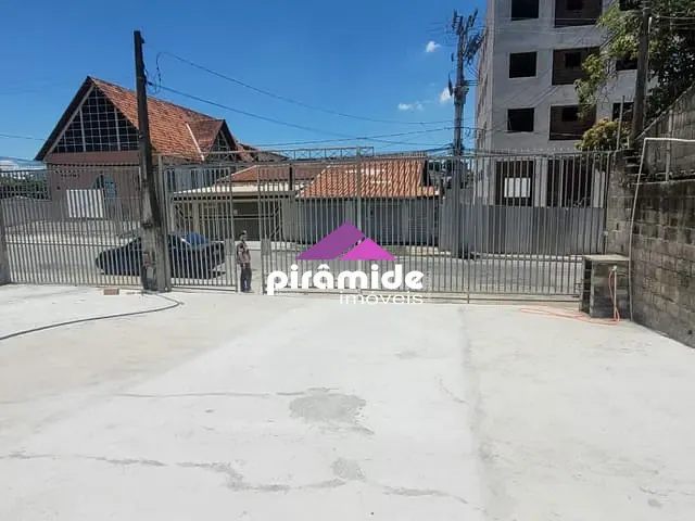 Ponto com 200m², para alugar, no bairro Jardim Satélite em São José dos Campos