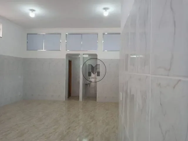 Ponto com 25m², para alugar, no bairro São Dimas em Guaratinguetá