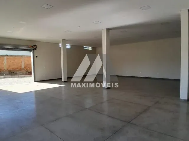 Ponto para alugar, no bairro São Francisco em Araçuaí