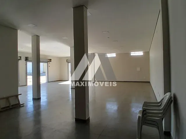 Ponto para alugar, no bairro São Francisco em Araçuaí