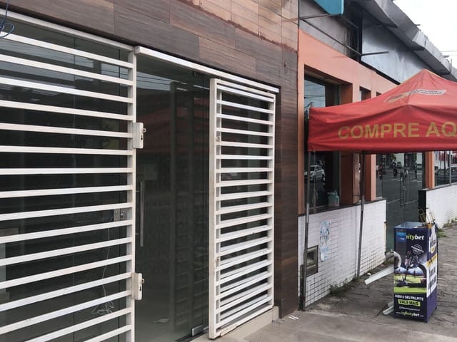 Foto do Ponto - No coração de Mangabeira -  medindo 200m²  na principal via comercial  de mangabeira. Ponto comercial ideal para diversos comércios. | Shopping Imóveis