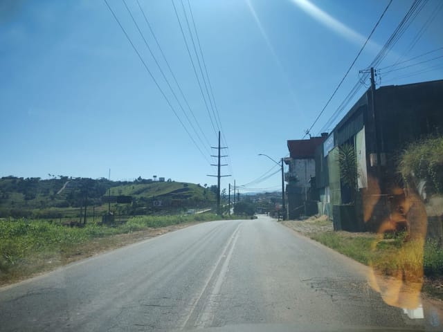 Ponto com 300m², à venda, no bairro São Judas Tadeu  em Cambuí