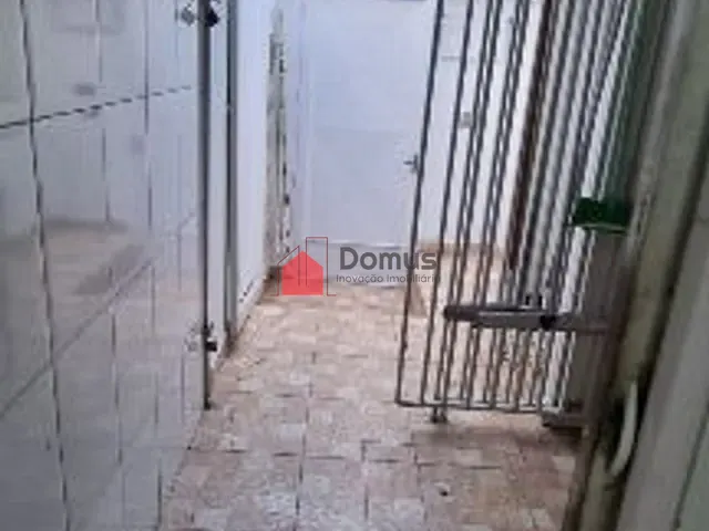 Ponto com 377m², para alugar, no bairro Parque São Domingos em Pindamonhangaba