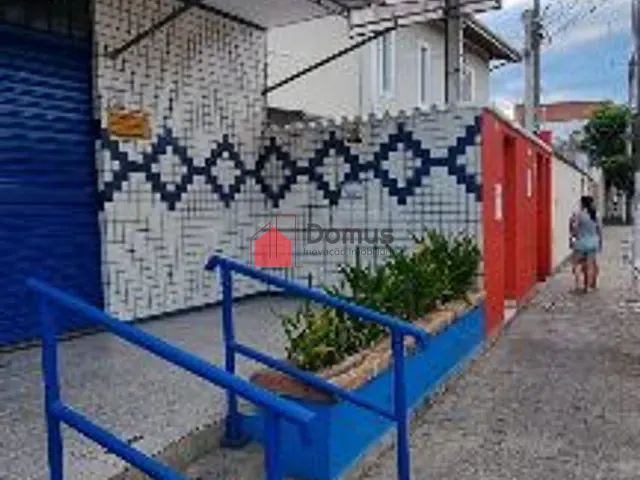 Ponto com 377m², para alugar, no bairro Parque São Domingos em Pindamonhangaba
