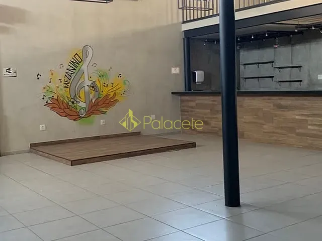 Ponto com 320m², para alugar, no bairro Parque São Domingos em Pindamonhangaba